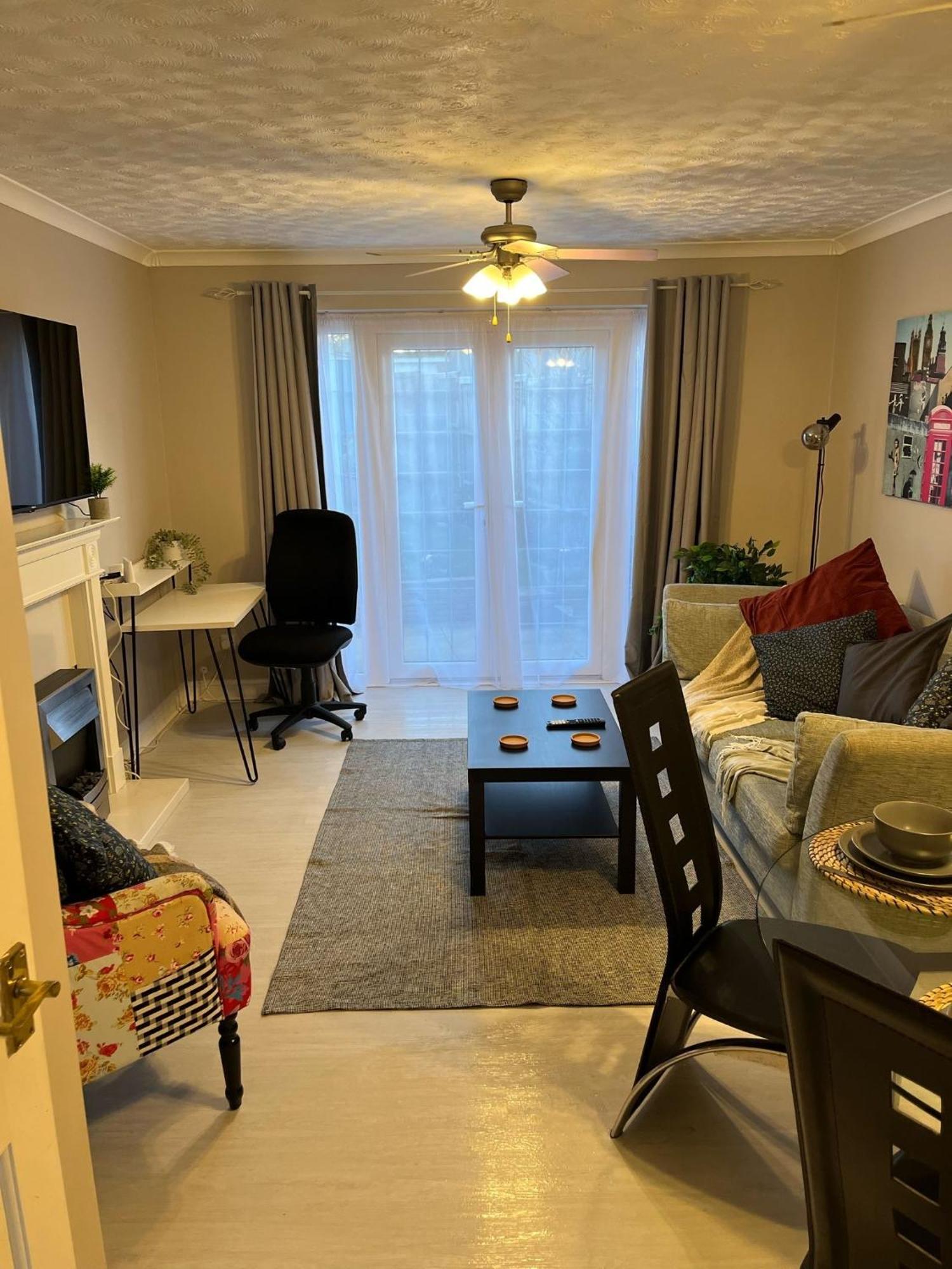 Cosy Corner - 2 Beds, Free Parking, Next To Southampton General Hospital Vila Exterior foto