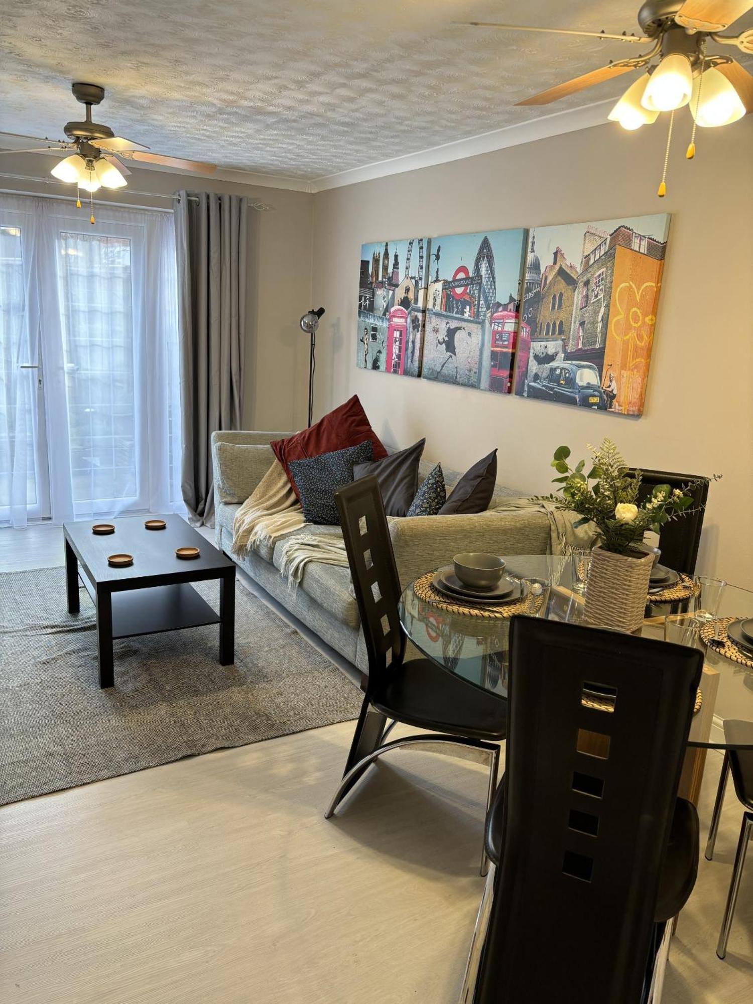 Cosy Corner - 2 Beds, Free Parking, Next To Southampton General Hospital Vila Exterior foto
