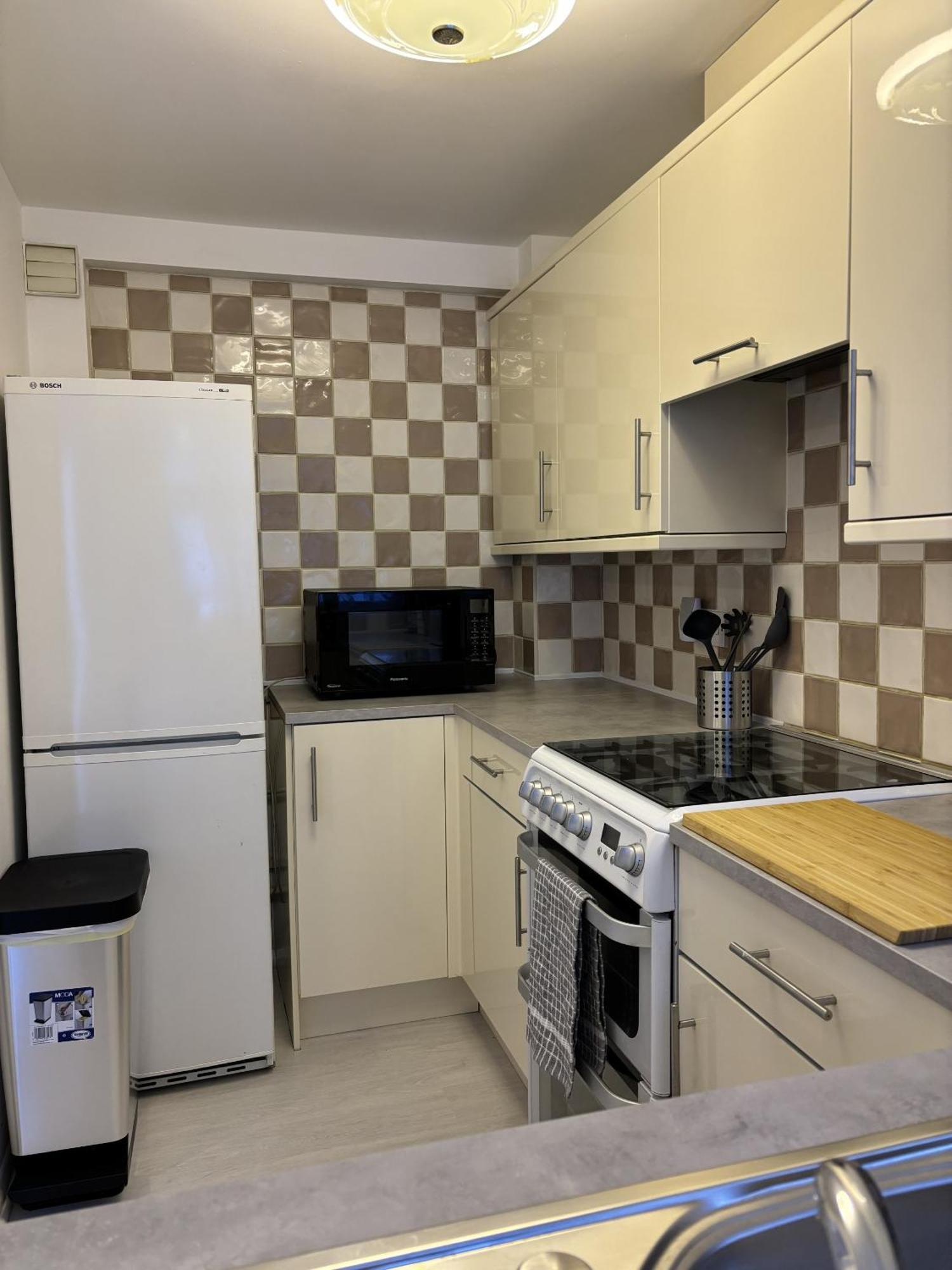 Cosy Corner - 2 Beds, Free Parking, Next To Southampton General Hospital Vila Exterior foto