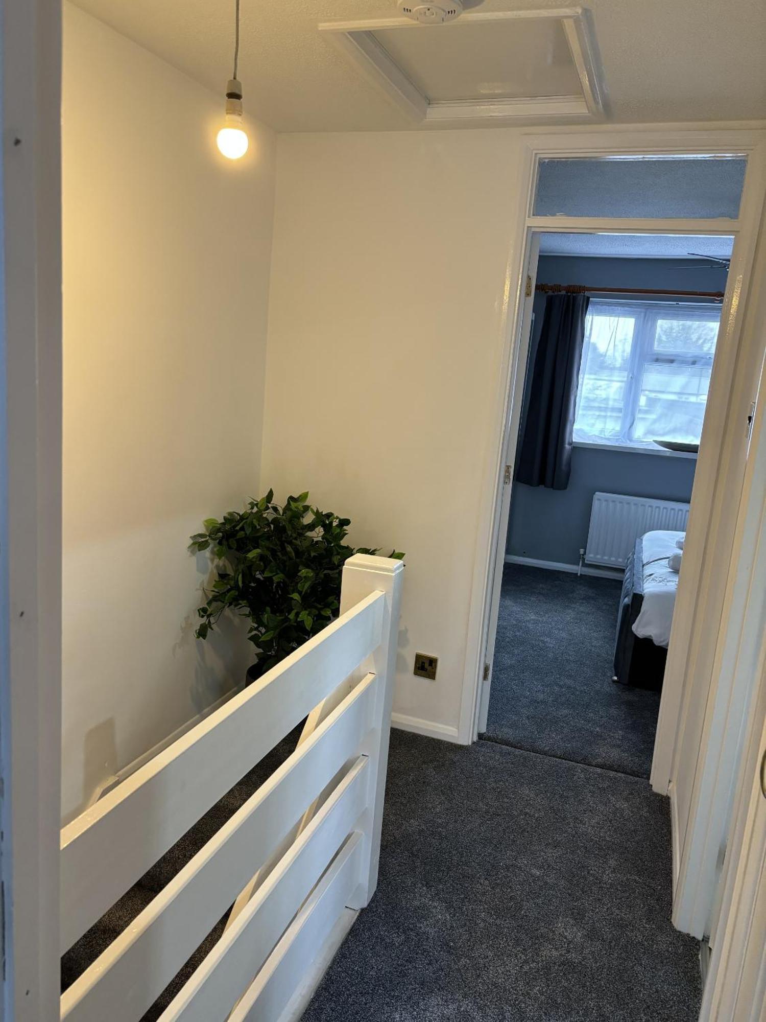 Cosy Corner - 2 Beds, Free Parking, Next To Southampton General Hospital Vila Exterior foto